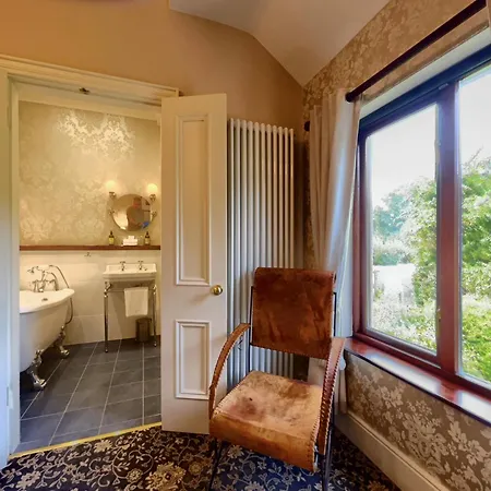 Ghan House Guest house